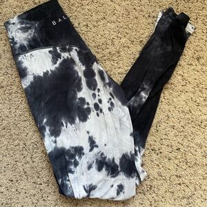 Balance Athletica Large black and white leggings. Offers welcome!
